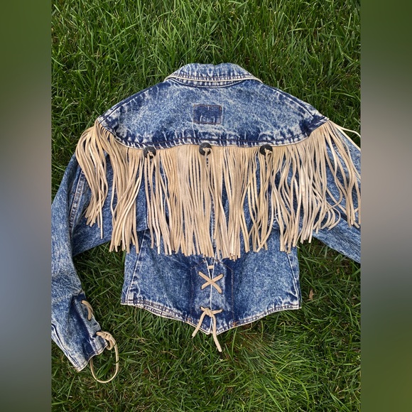 Jacket - Picture 12 of 13